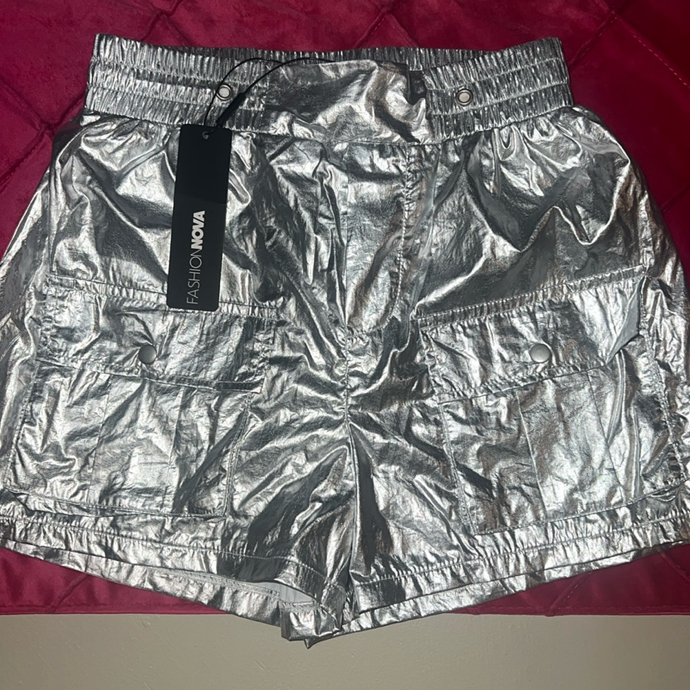 Fashion Nova size XS silver shorts new with tag
